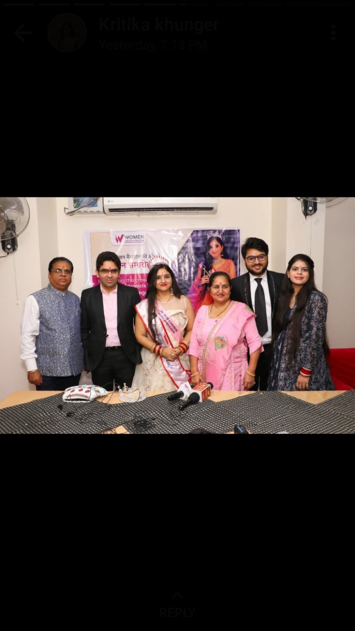 Dr. Kratika Khungar felicitated for being selected as Mrs. India Fashionista-2022