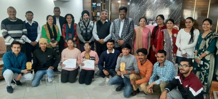 Panipat News/Students of IB College performed well in the Inter-District Science Exhibition