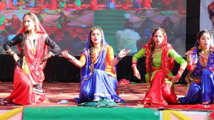 Panipat News/Sunrise Public School's annual festival celebrated with pomp