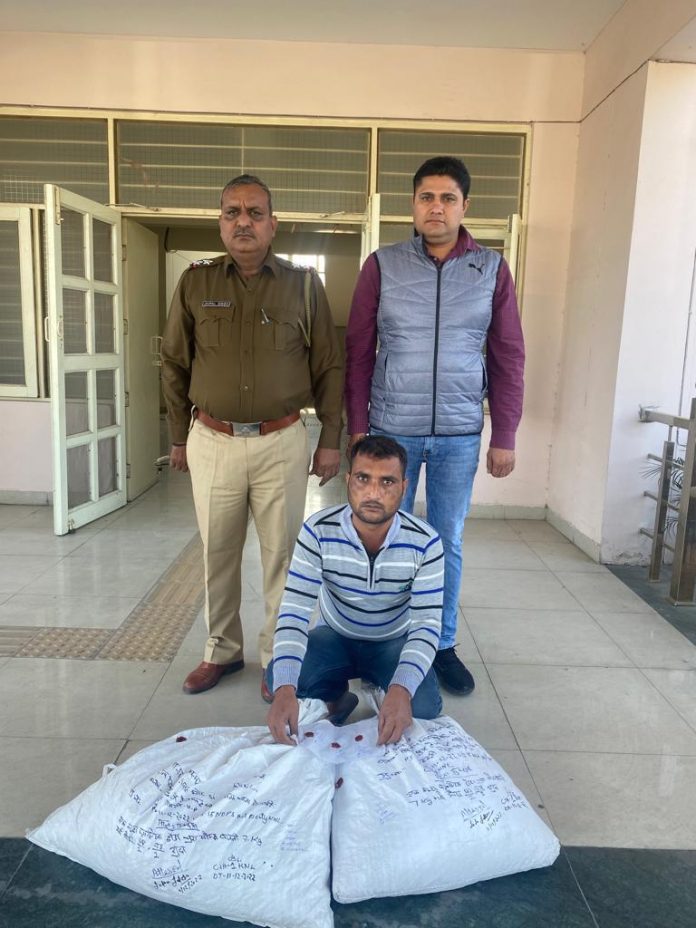 Drug smuggler arrested with 14 kg doda sawdust poppy