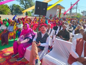 Labor and Employment Minister Anoop Dhanak unveiled the statue of martyr Rampat