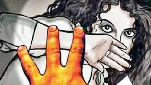 Woman Molested in Taxi Car