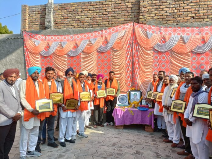 15 panchayats were honored in the tribute ceremony of Shaheed Nishan Singh