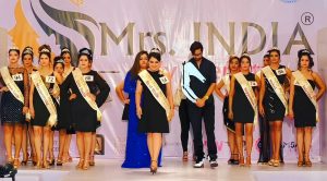 Panipat News/Chhavi Dhiman of Panipat crowned best walk in Mrs India My Identity