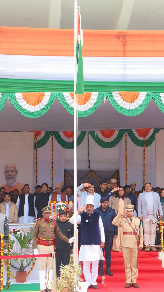 Panipat News/Energy Minister Ranjit Singh hoisted the tricolor at Shivaji Stadium in Panipat on Republic Day