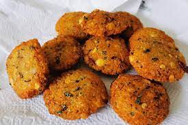 Sunday Special Recipe: Make Mix Dal Vada in winter