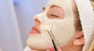 Make 4 homemade face packs to make the skin beautiful and glowing