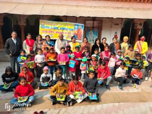 Women's wing of Bharat Vikas Parishad distributed copy books to the students of Pathshala school