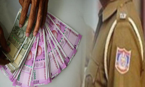 Panipat News/DSP traffic reader ASI caught red handed taking 1 lakh bribe
