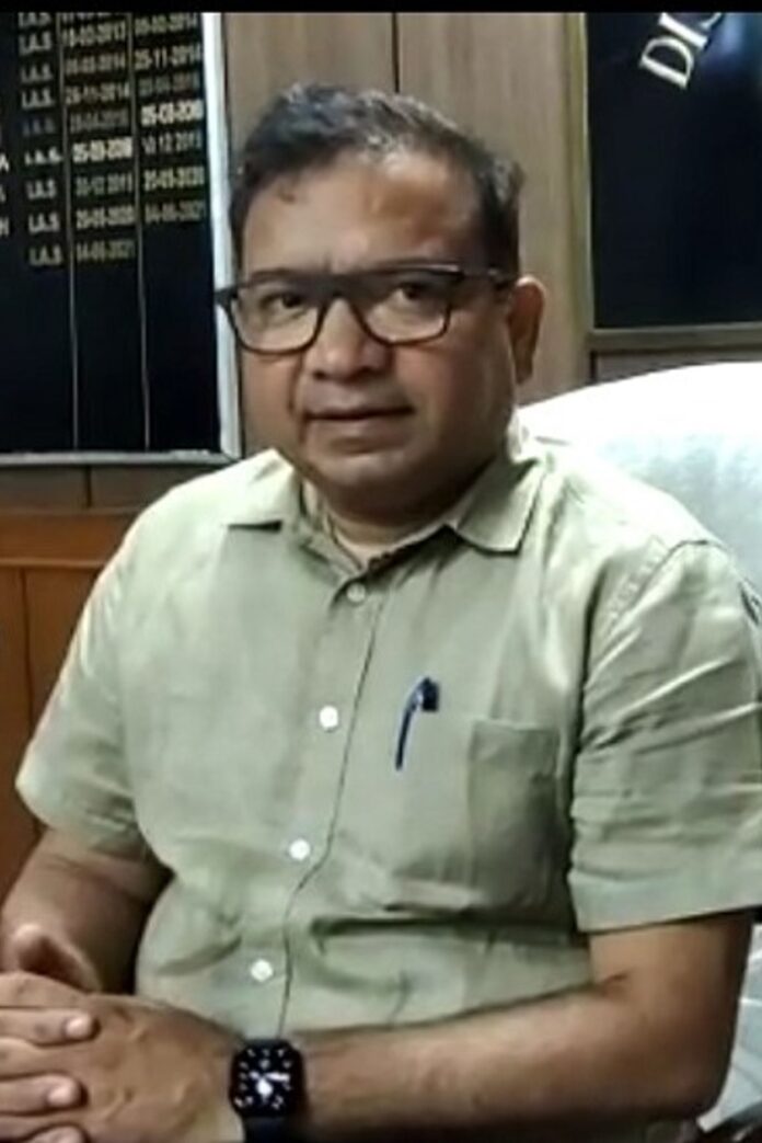 Panipat News/Candidates should be stress-free and give a copy-free exam: DC Sushil Sarwan