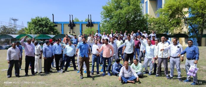Panipat News/Thermal employees mobilized against online transfer policy