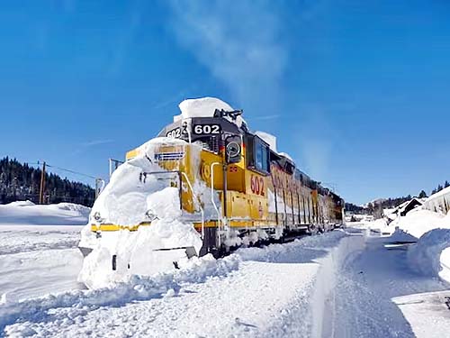 Snow Storm in California 