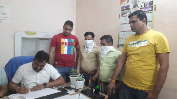 Vigilance caught two DFSC employees with a bribe of 20 thousand