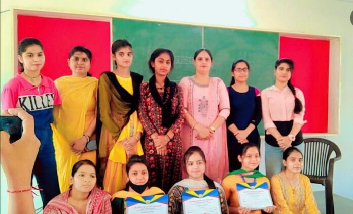 Panipat News/Doha Singing Competition Organized in IB College