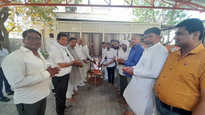 MLA Leela Ram offered flowers on the birth anniversary of D Bhimrao Ambedkar