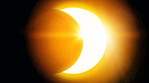 hybrid solar eclipse