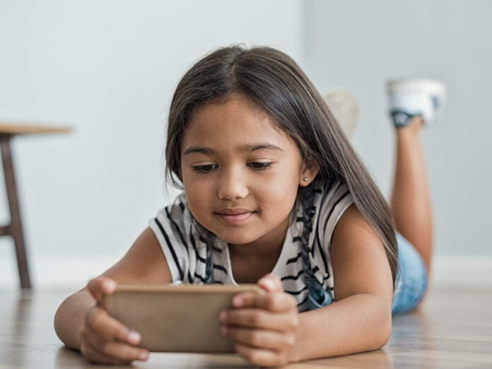 SmartPhone Harmful For Kids