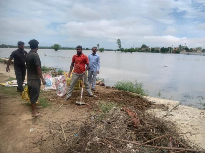 कुरुक्षेत्र के दबखेड़ी गांव के कुरुक्षेत्र ड्रेन का नाका टूटने से दीदार नगर, शांतिनगर गाँव नरकतारी में घुसा पानी, प्रशासन फेल