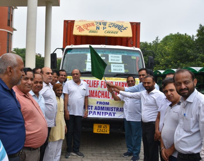 A truck Full of Blankets Was Flagged Off For Himachal