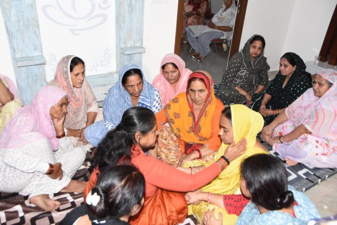 Minister of State Sadhvi Niranjan Jyoti