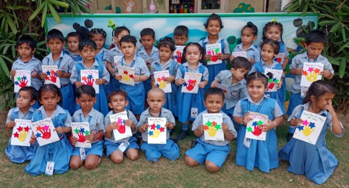 Teacher's Day Celebrated In Dr. M.K.K. Arya Model School Panipat