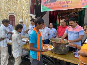 Supporters Celebrated The Birthday Of MLA Pramod Vij 