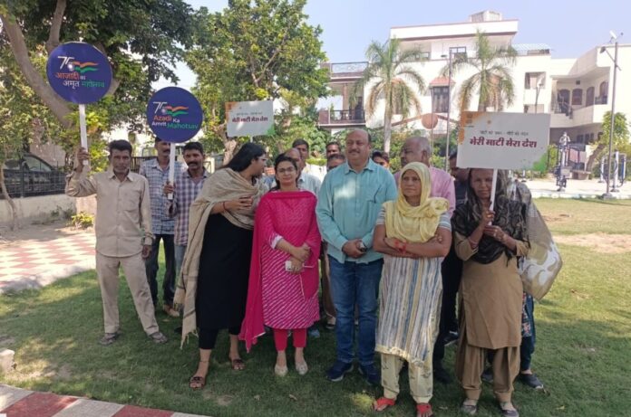 मेरी माटी-मेरा देश के तहत कलश यात्रा निकाल शहीदों को किया याद