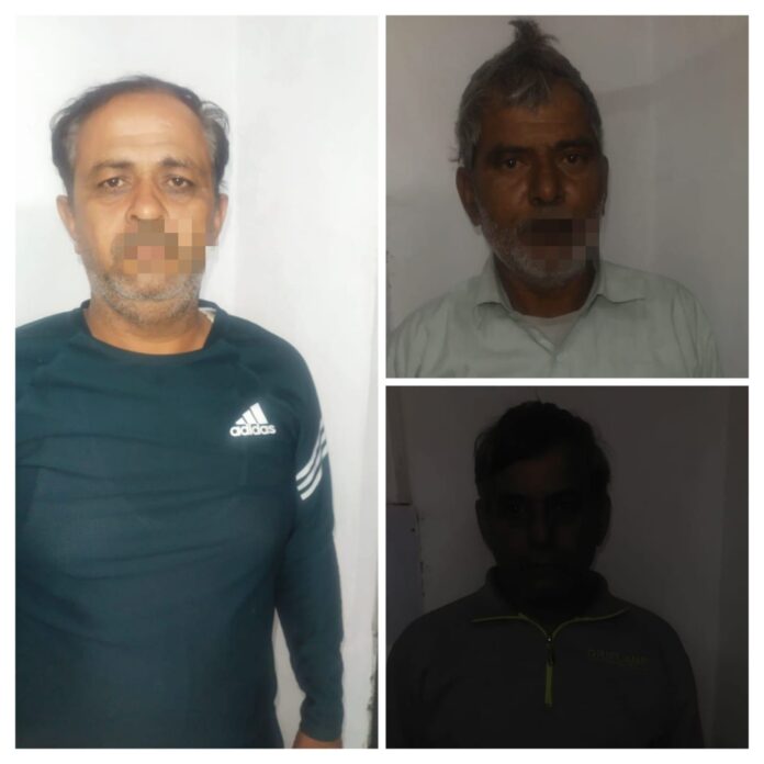 मारपीट कर हत्या का प्रयास करने वाले तीन आरोपियों को करनाल पुलिस द्वारा किया गया गिरफ्तार