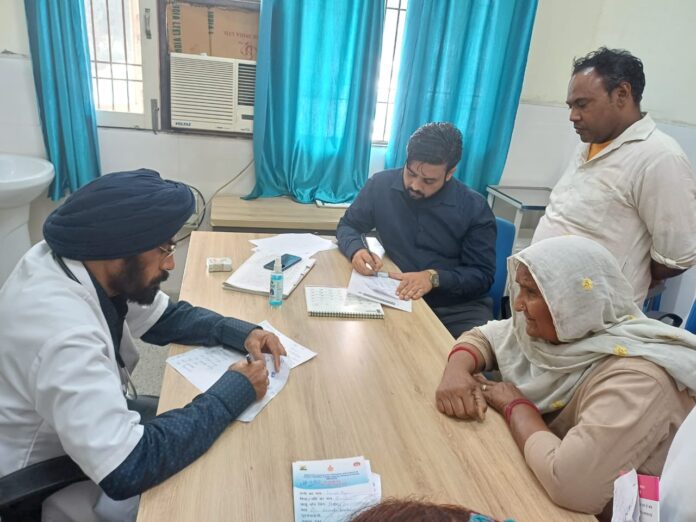 Health Check-Up Camp Was Organized In CHC Bapauli