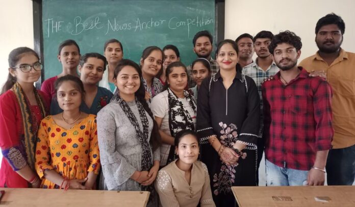 'The Best News Anchor' competition organized in IB College