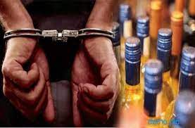 Accused Arrested With Illegal Liquor