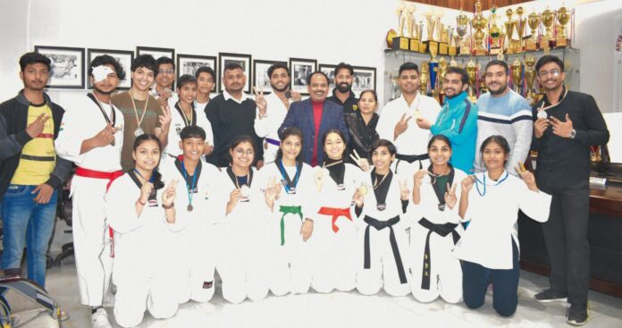 Arya College Becomes Overall Champion