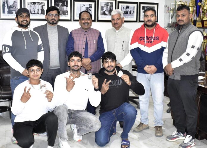 Arya College Players Won Five Medals