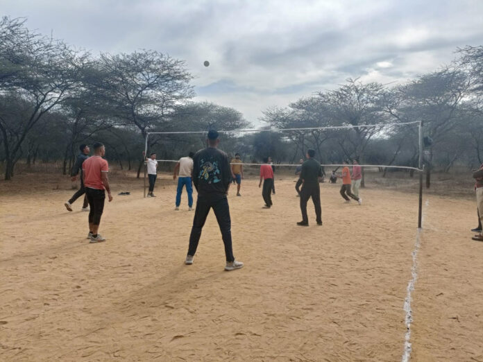 हरियाणा उदय मुहिम के तहत गांव डालनवास में कराया वॉलीबॉल मैच, युवा अपनी ऊर्जा पढ़ाई व खेलों में लगाएं