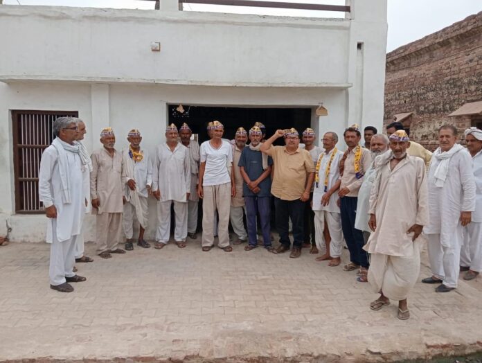 AAP District President launched door-to-door campaign under Parivartan Jan Samvad