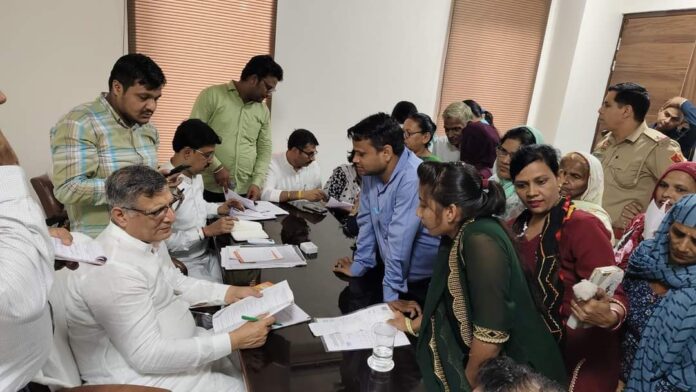 Yamunanagar News : कृषि मंत्री ने समाधान शिविर में सुनी लोगों की समस्याएं