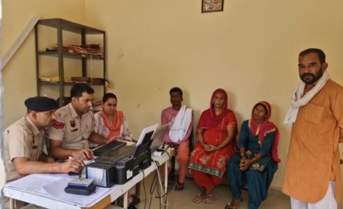 SIRSA CRIME NEWS मां ने शराब पीने से रोका तो बेटे ने सिर पर डंडा मारकर कर दी हत्या