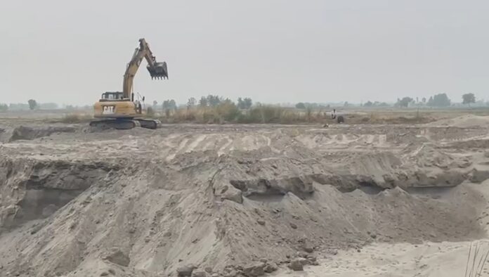 KARNAL BREAKING NEWS : यमुना में हो रहा अवैध खनन, प्रशासन बेखबर