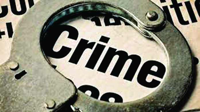 Thousands of rupees worth of cash and mobile stolen from shop