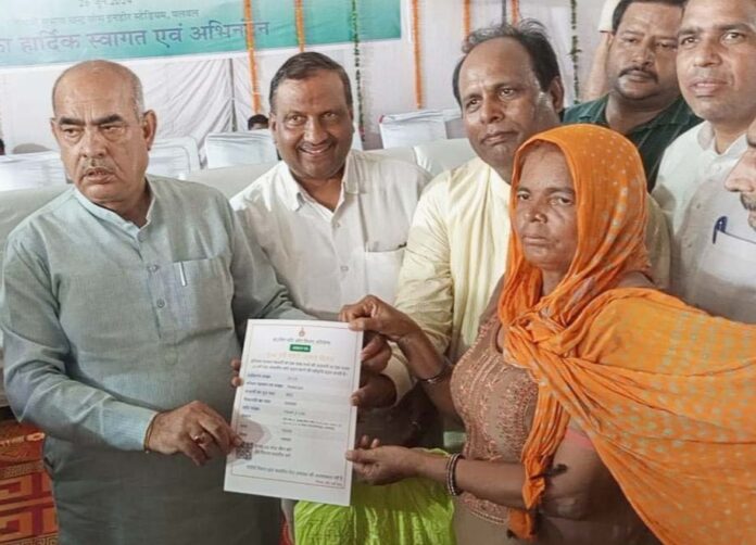 मुख्यमंत्री शहरी आवास योजना के तहत आवेदकों को 1677 प्लॉट आवंटित 