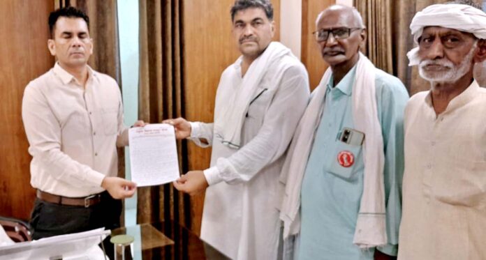 United Kisan Morcha submitted memorandum to SDM