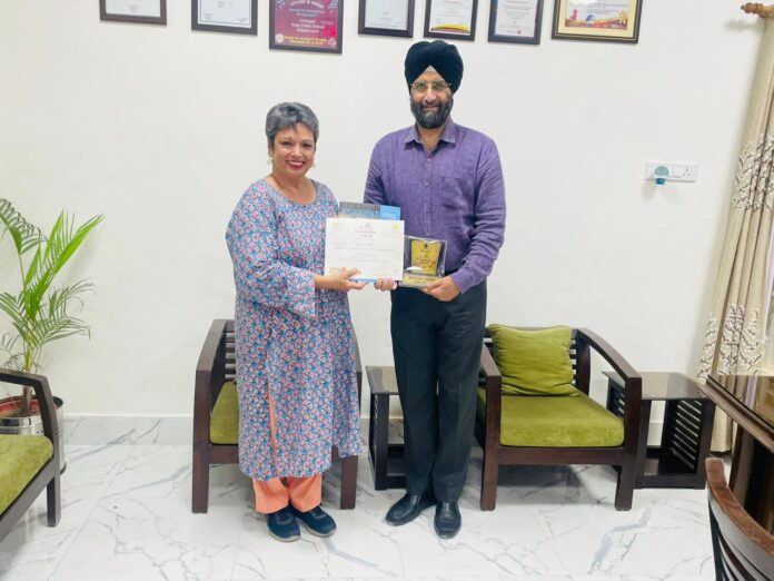 Won five awards in National Painting Competition at Ambala
