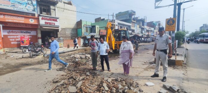 Charkhi Dadri News: Deputy Commissioner did a surprise inspection of the city
