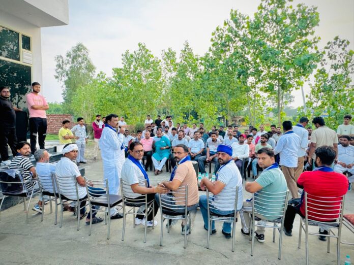 Azad Samaj Party candidate visited many villages
