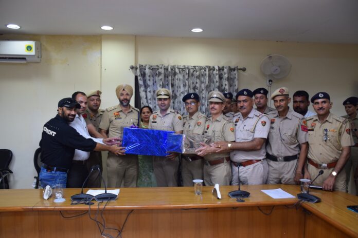 Superintendent of Police Ambala Mr. Jashandeep Singh left the charge of Ambala district