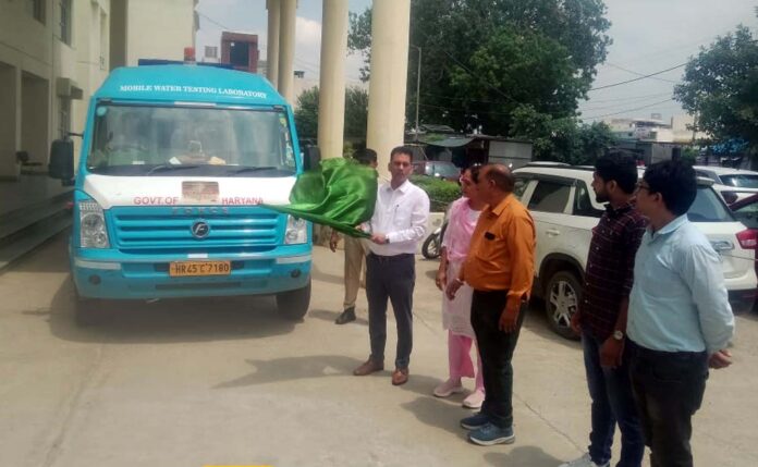 SDM flagged off mobile van for checking drinking water quality