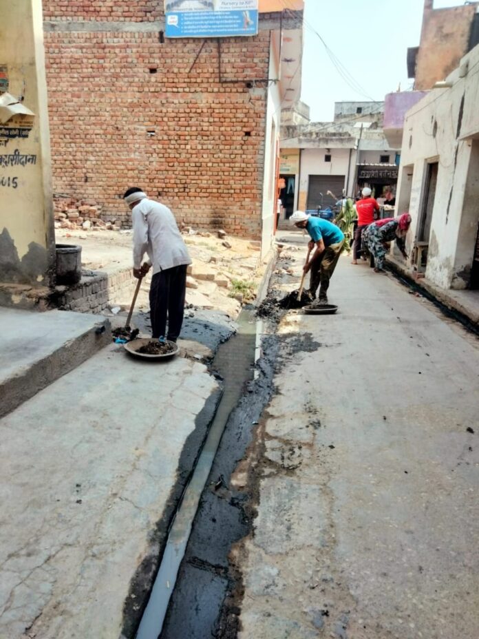 Soaking pits should be made in villages during cleanliness campaign: Kaushik