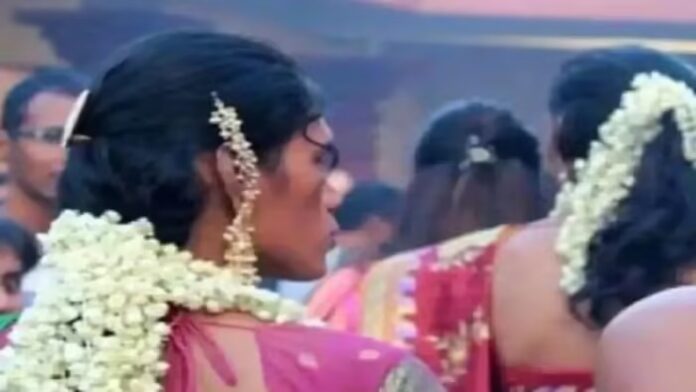 Uttarakhand Eunuchs Greetings Rate: तय हुए किन्नरों की बधाई के रेट, नहीं माने तो होगी कानूनी कार्रवाई Uttarakhand Eunuchs Greetings Rate: तय हुए किन्नरों की बधाई के रेट, नहीं माने तो होगी कानूनी कार्रवाई