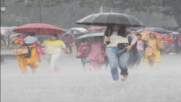 Chandigarh Weather Update : चंडीगढ़ में आज रात से करवट लेगा मौसम, Alert हुआ जारी