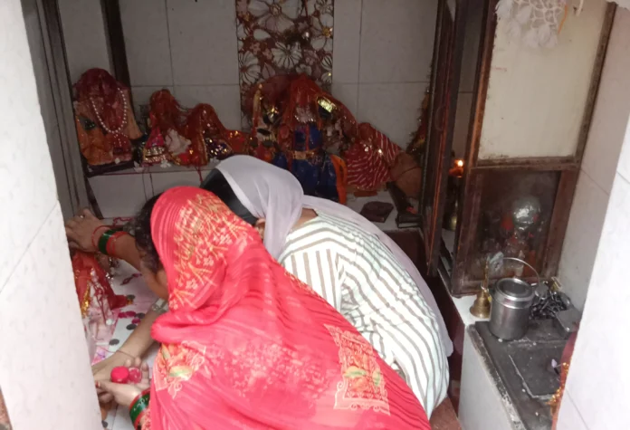Mother Katyayani, the sixth form of the mother, was worshipped
